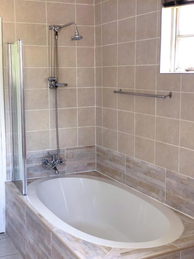 Blue Crane Guesthouse Μαζέρου Εξωτερικό φωτογραφία