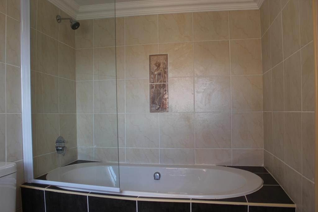 Blue Crane Guesthouse Μαζέρου Εξωτερικό φωτογραφία